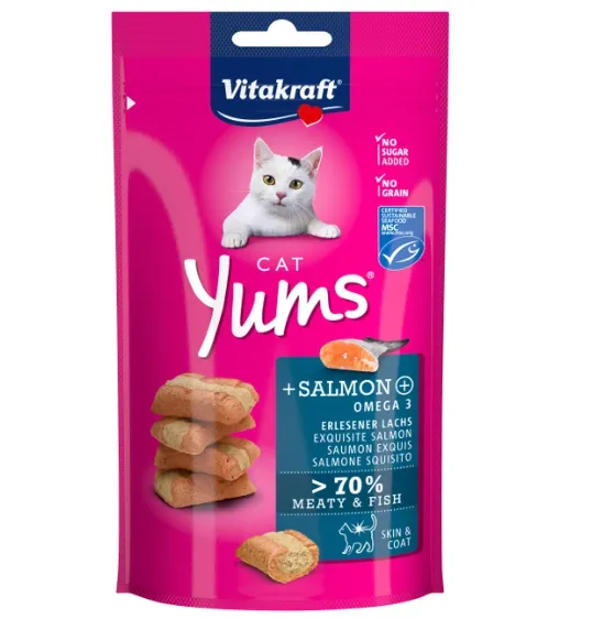 Ласощі для котів Vitakraf Yums лосось та омега 3 40г 28823