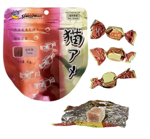 Ласощі для котів Catty Man Deli Cube Tuna Цукерки кубики делі з тунцем 30г Z1587