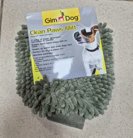 Рукавиця Clean Paws Mitt для очищення лапок та шерсті 80627