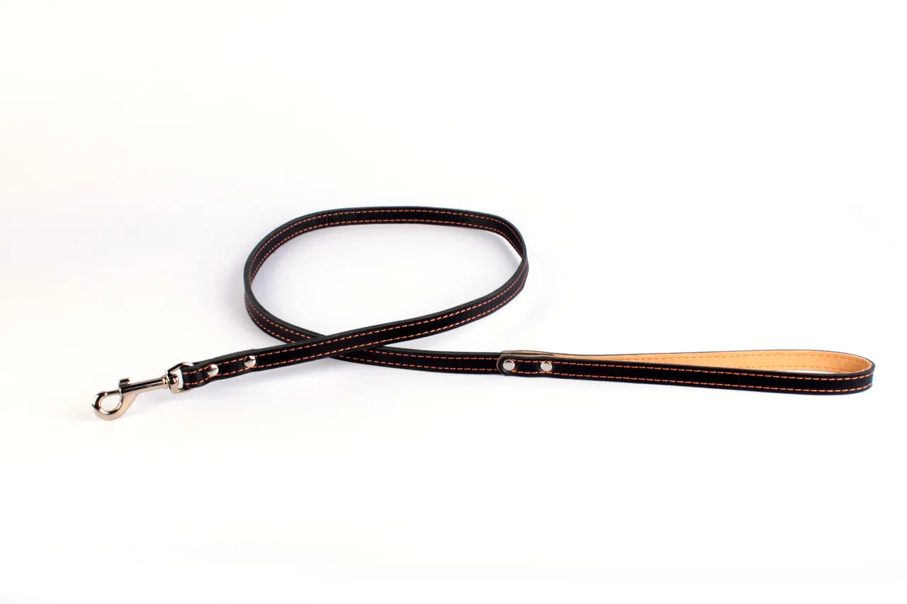 CoLLaR повідець подвійний з прошивкою (чорний), W 20 мм, L 122 см