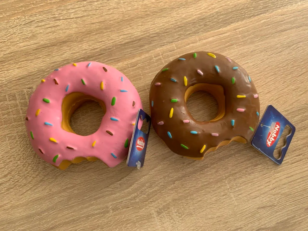 Н 61570 Іграшка латекс Donut "Dessert" 10см із полуничним або шоколад. запахом