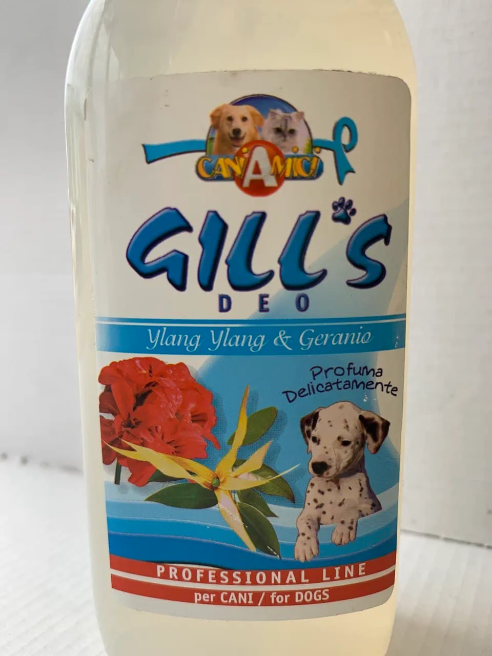 Туалетна вода GILL'S Ylang Ylang & Gtranium  для котів і собак 150мл