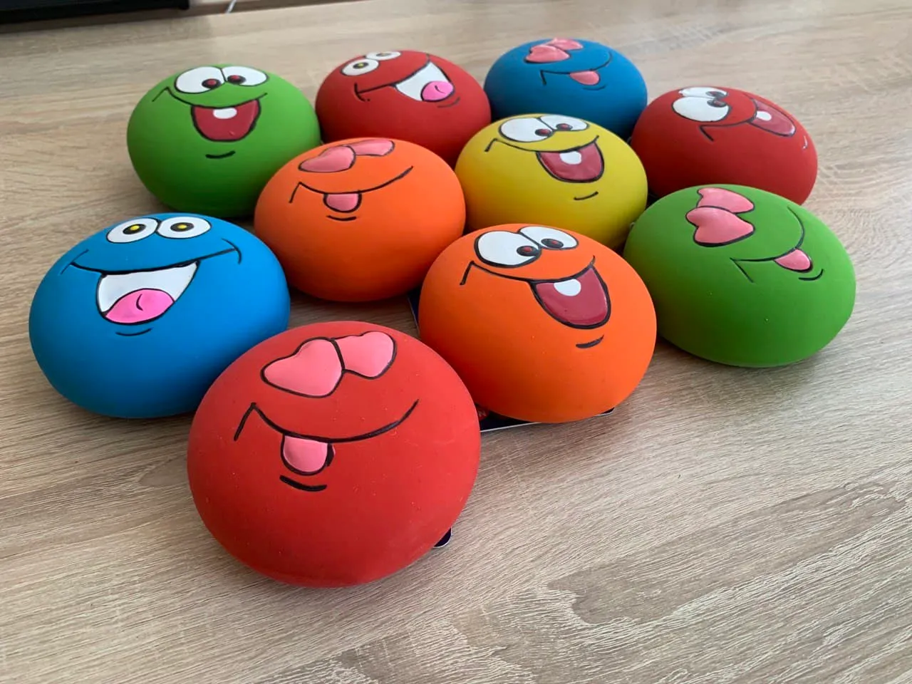 H 61577 Латексний м'ячик Crazy Fases 10см