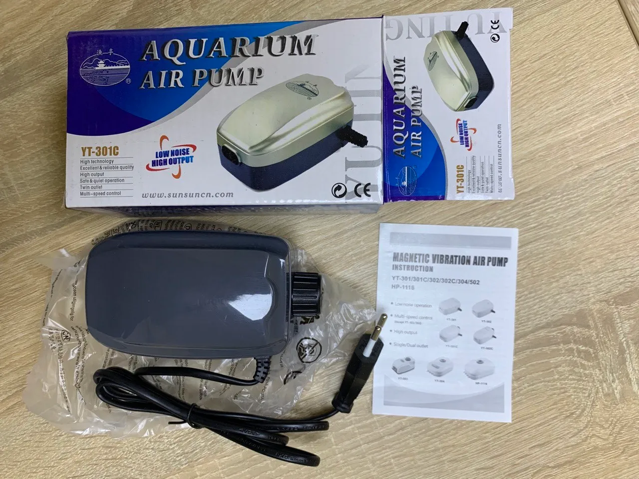 Компресор SunSun YT-301C 1вих, 3вт, 1.5л/хв