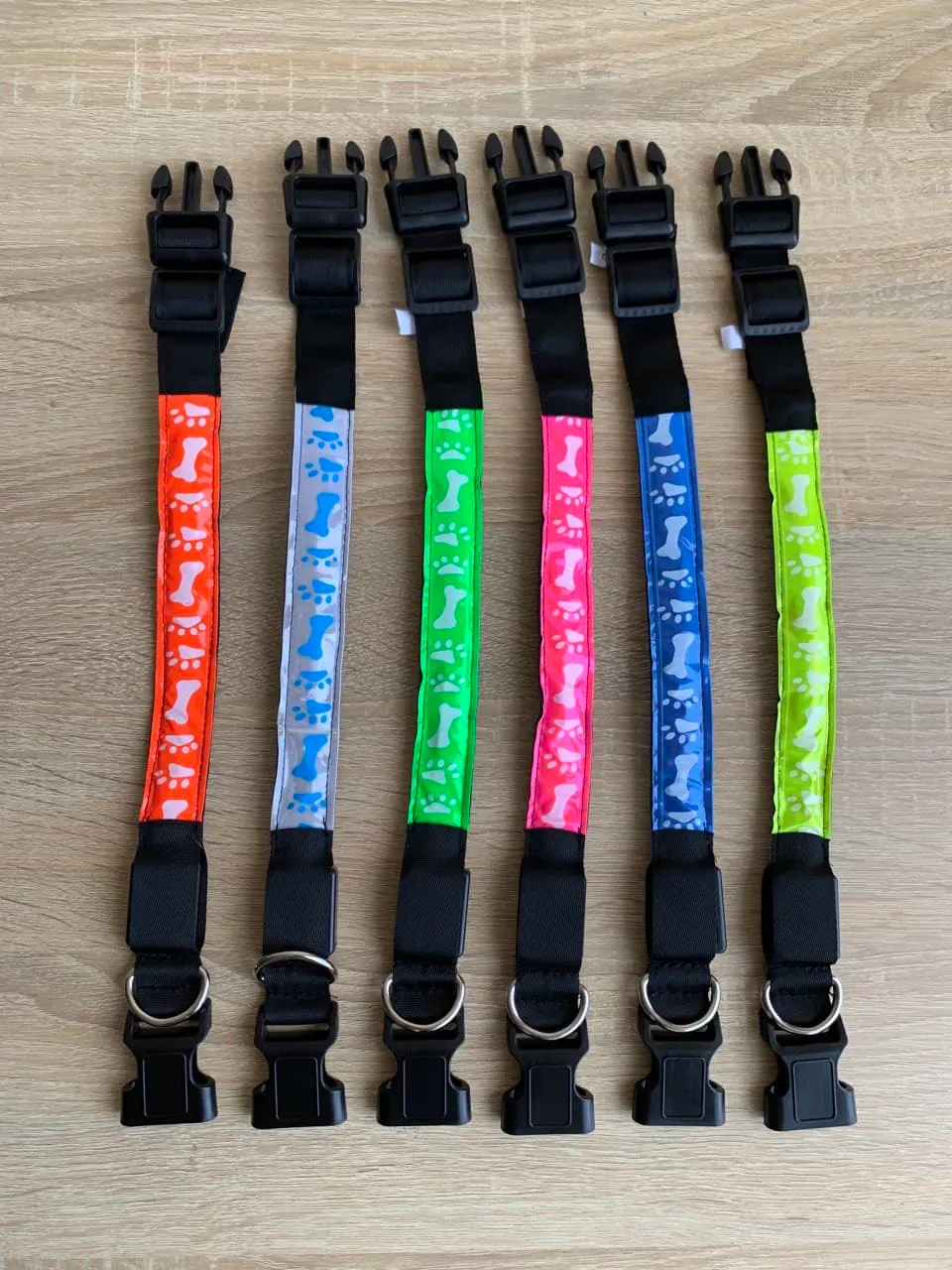 Нашийник LED плівка КІСТОЧКА S (2,5см/35-43см)