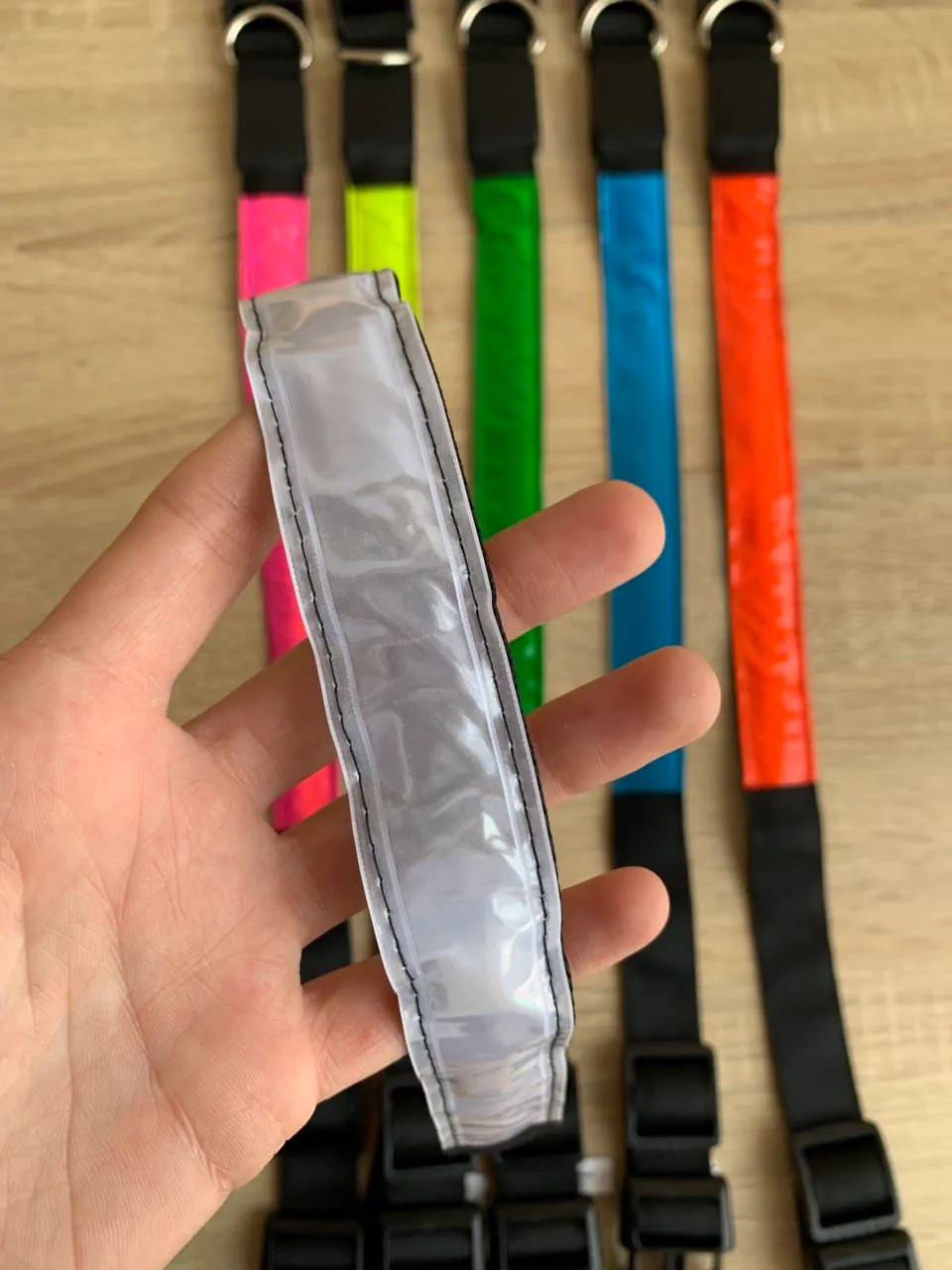 Нашийник LED плівка однотонний L (шир 2,5см, 45-52см)