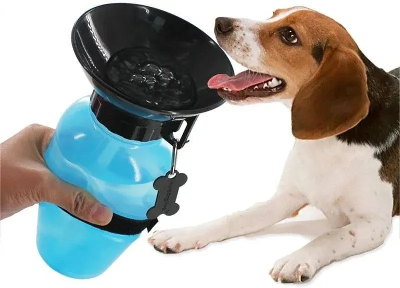 Дорожня поїлка Pet Bottle 500мл з тарілкою, колір в асорт.