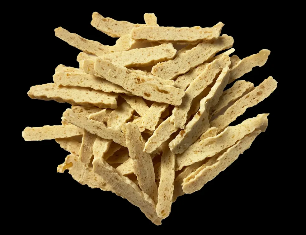 Nature's Protection LS Soft Snack Смужки з риби для котів 75г