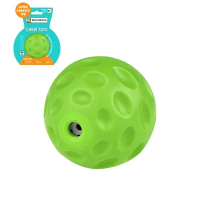 Chew Pitted Ball 7.5см мяч зелений