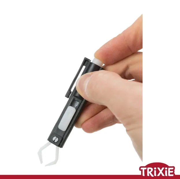 23820 Пінцет від кліщів Trixie пластиковий 9см