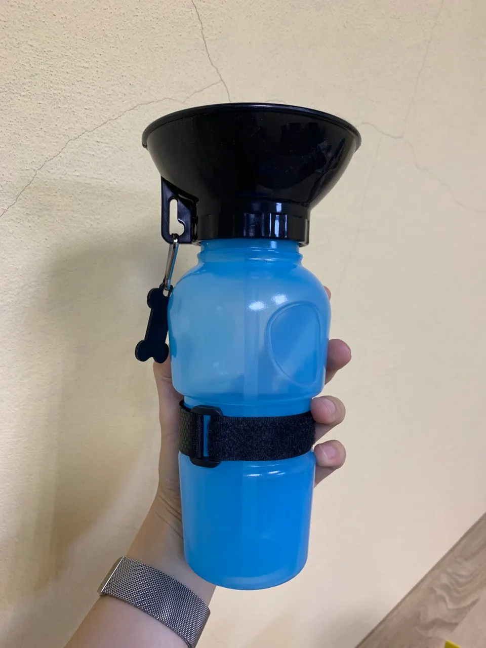 Дорожня поїлка Pet Bottle 500мл з тарілкою, колір в асорт.