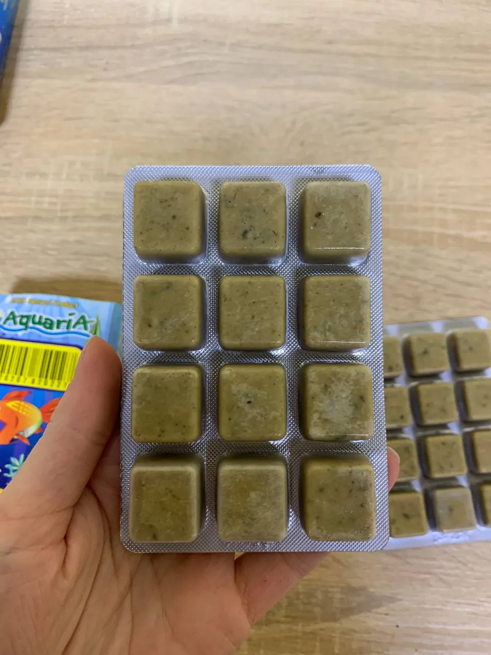 Мідія, блістер