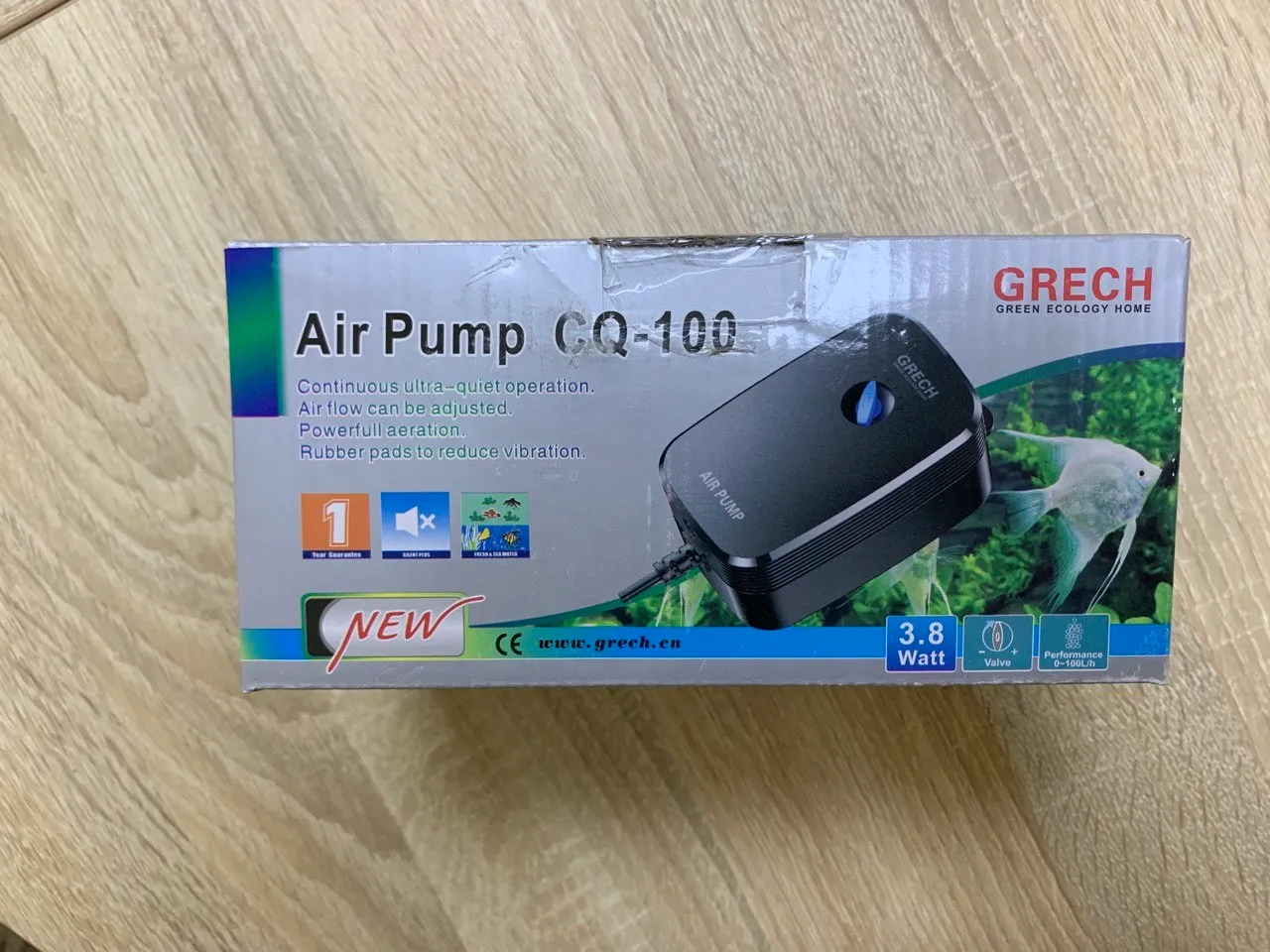 Компресор SunSun CQ-100 1вих, 3,8вт, 1,6л/хв