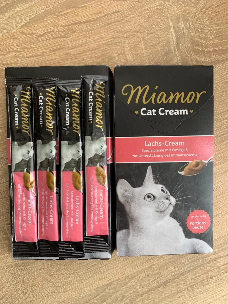 27836 Вершкова паста-крем омега-3 Miamor Lachs-Cream для імунної системи 1*15г