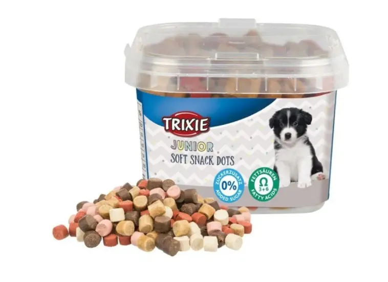 31519 Ласощі для цуценят Trixie Junior Soft Snack Dots курка, лосось з омега-3 (відро) 140г