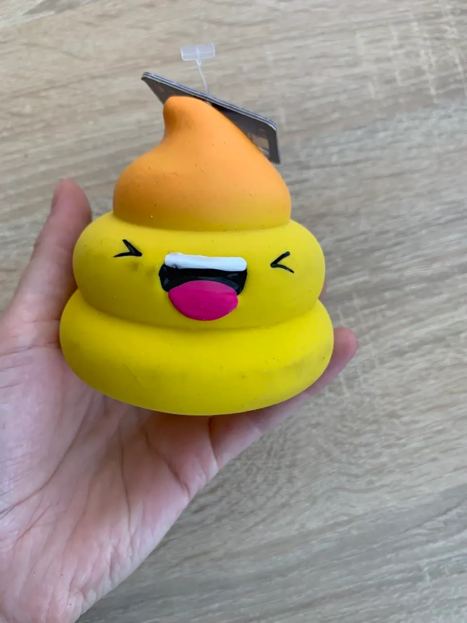 Н 61572 Іграшка для собак латекс "Emotion Poops" 8см
